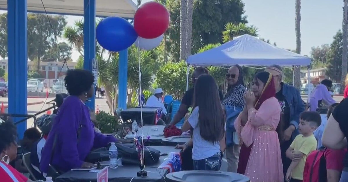 Oakland church hosts community block party for National Night Out 