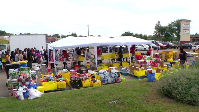 12p-vo-philando-pantry-wcco8fq5.jpg 