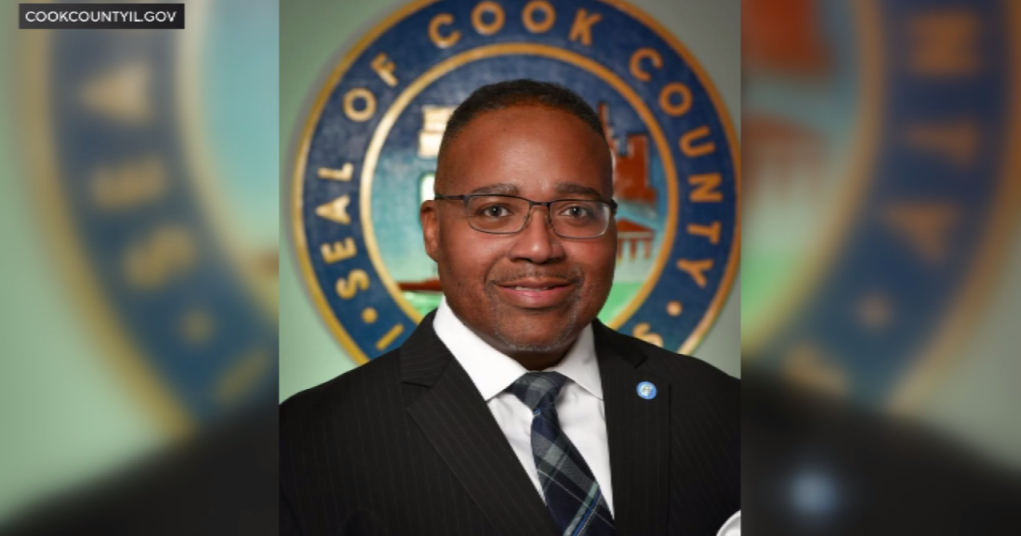 Late Cook Co. Commissioner Dennis Deer receives honorary street 