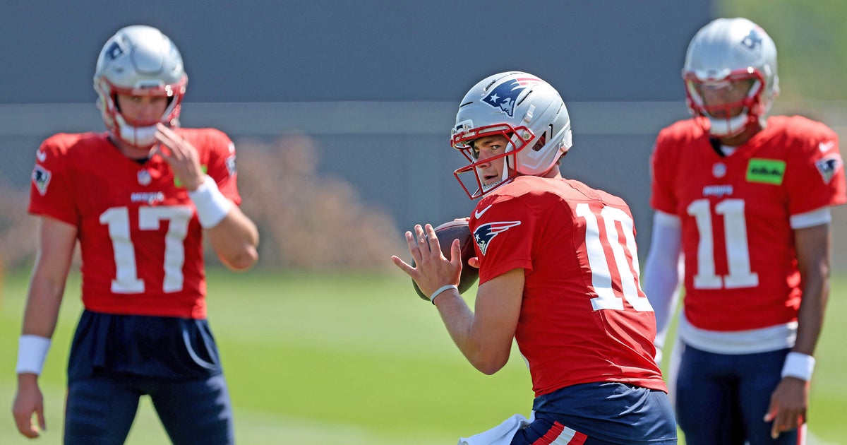 Offensive players to watch in Patriots preseason opener 