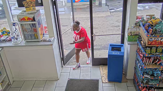 Detroit police search for suspect accused of damaging woman's car at gas station 