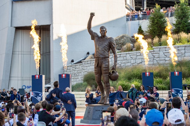 Tom brady arrives at his statue unveiling ceremony in Foxborough 