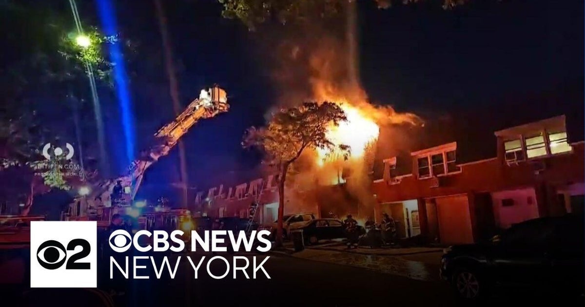 Fire in Queens sends at least 2 people to hospital - CBS New York
