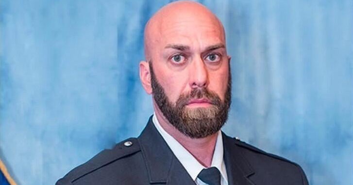 NW Indiana police detective dies after medical emergency while playing hockey 