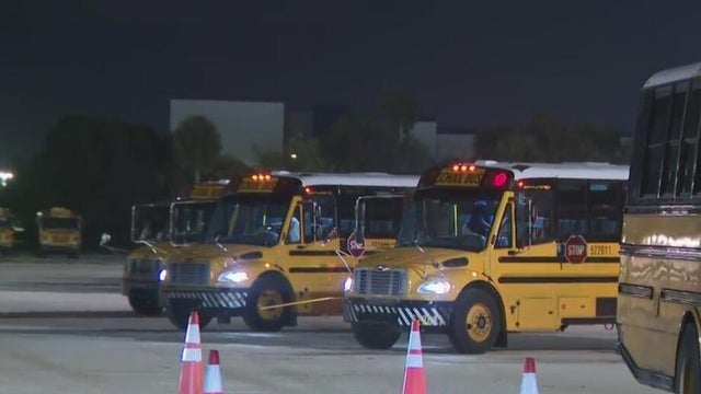 school-bus.jpg 