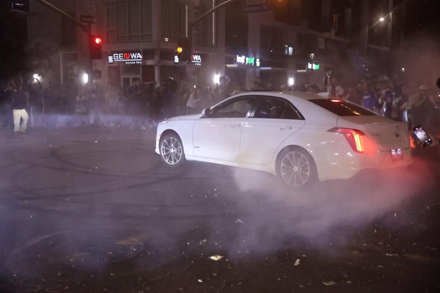 Fans celebrate Dodgers win 