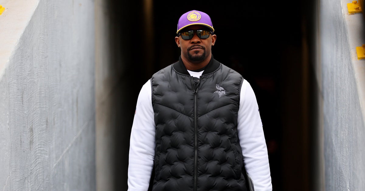 Appeals court agrees Vikings coordinator Brian Flores’ discrimination suit against NFL can go to trial