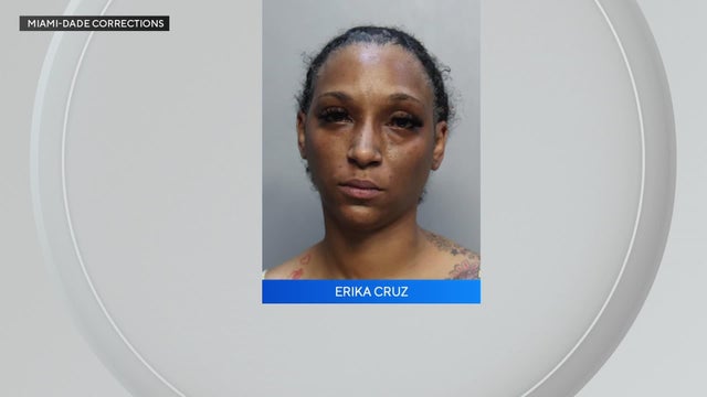 erika-cruz-mugshot.jpg 