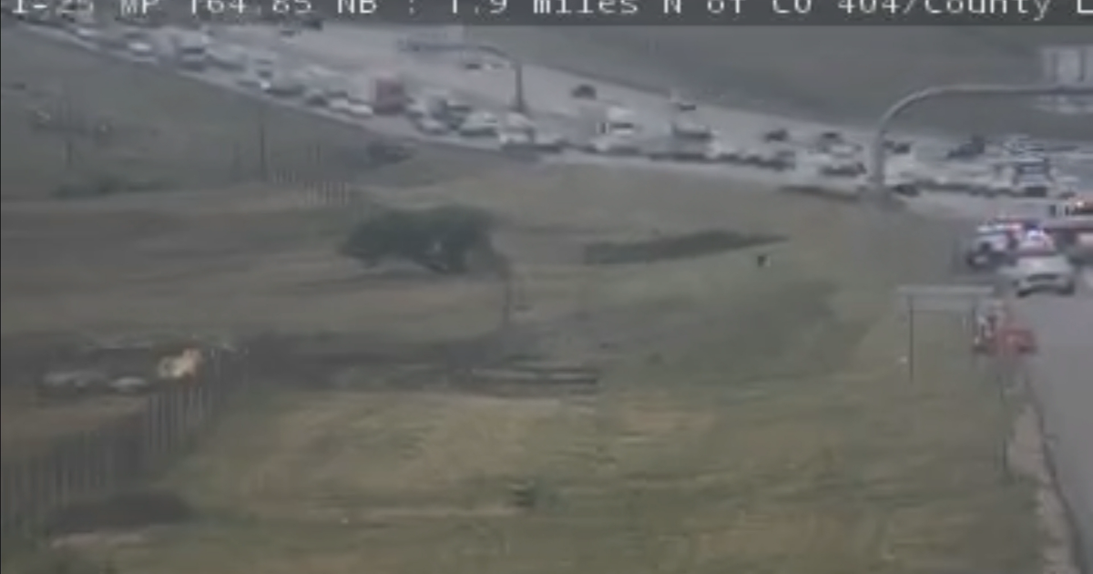 Fatal crash prompts closure of I-25 N, Colorado State Patrol investigating