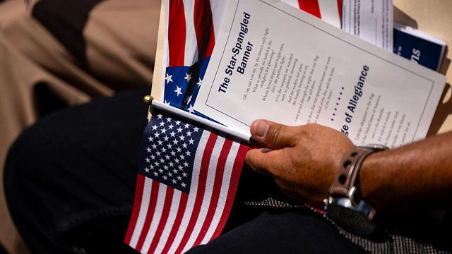 Naturalization Ceremony Held At Mount Vernon Estate 