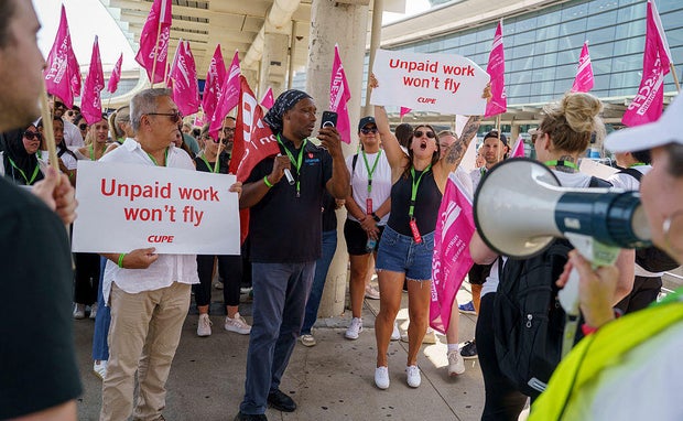 CANADA-AVIATION-LABOUR