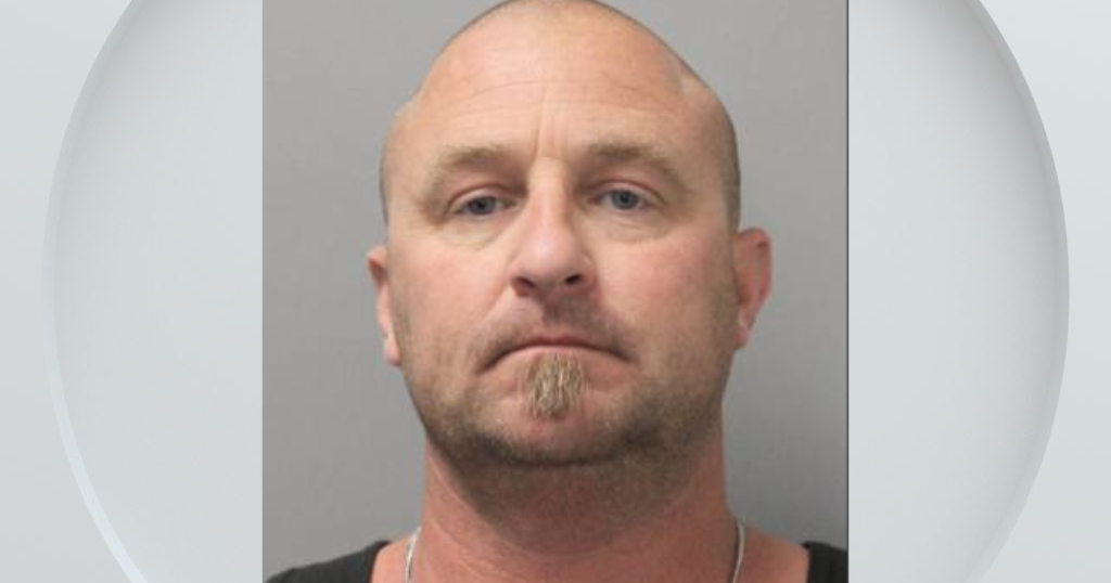 Man dies after fight in Dixon bar, person of interest sought 