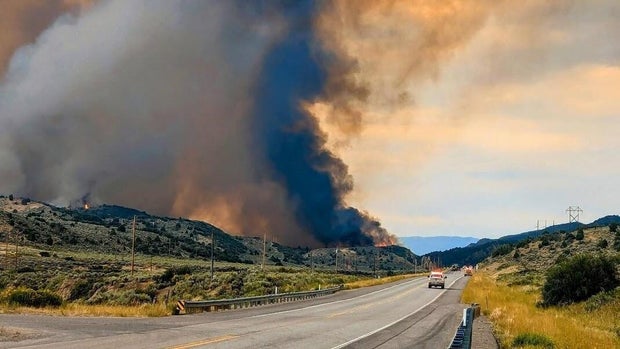 firing-operations-hwy-13-lee-fire-john-hecker-inciweb.jpg 