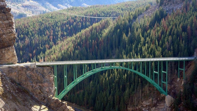 no-big-trucks-on-old-bridge-1-us24-red-cliff-bridge-cdot.jpg 