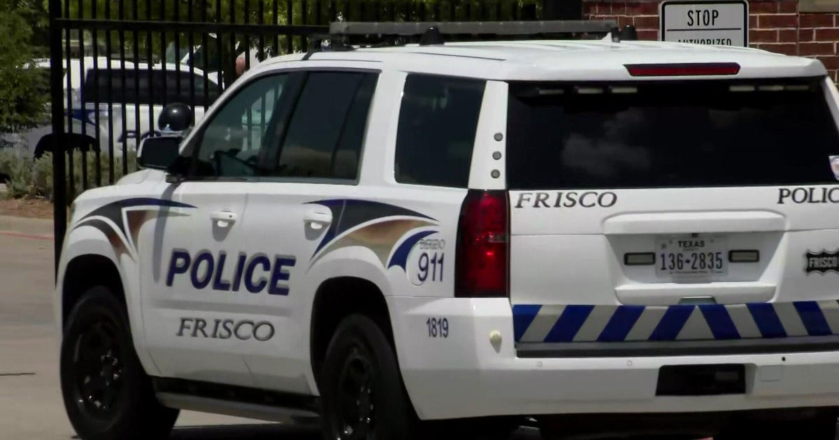 North Texas teen stabbed while walking dog in Frisco, family says 