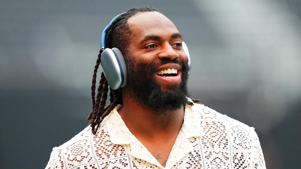 Matthew Judon signs with Dolphins, will face Patriots twice in 2025