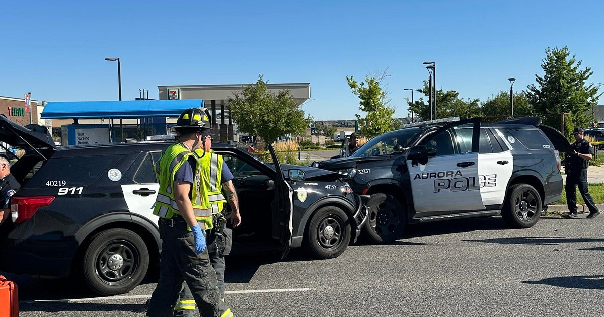 Aurora police crash into stolen patrol car to stop suspect 