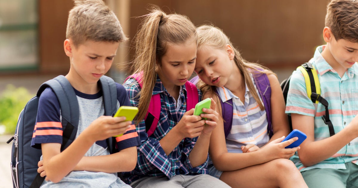 Keller: Looking at the pushback to the proposed school cellphone ban 