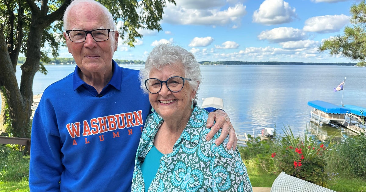 Wright County couple celebrates 70 years of marriage 