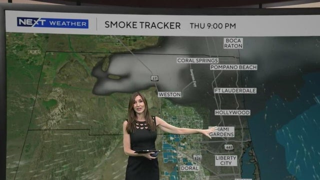 lissette-smoke.jpg 