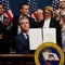Newsom signs California redistricting plan