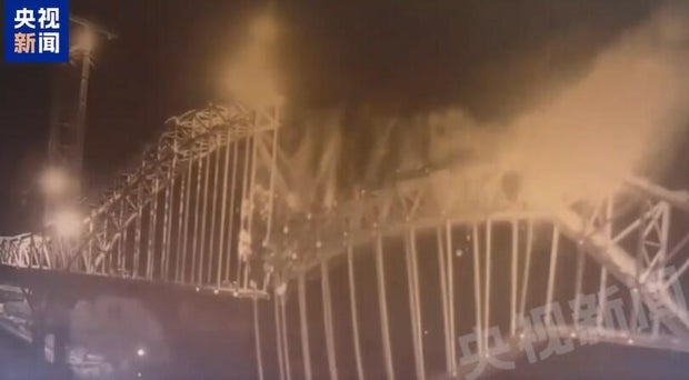 china-bridge-collapse.jpg 