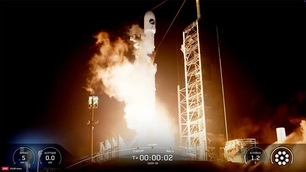 082225-launch.jpg 