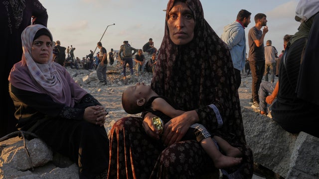 Mideast Wars Gaza Famine Photo Gallery 
