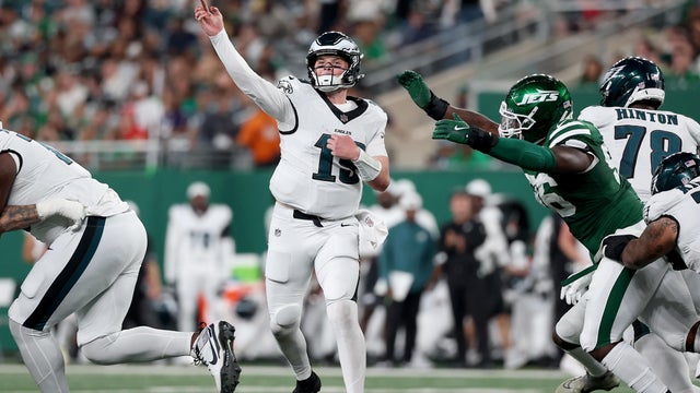 Kyle McCord #19 of the Philadelphia Eagles passes the ball in the third quarter against the New York Jets during the NFL Preseason 2025 game between Philadelphia Eagles and New York Jets at MetLife Stadium on August 22, 2025 in East Rutherford, New Jersey. 