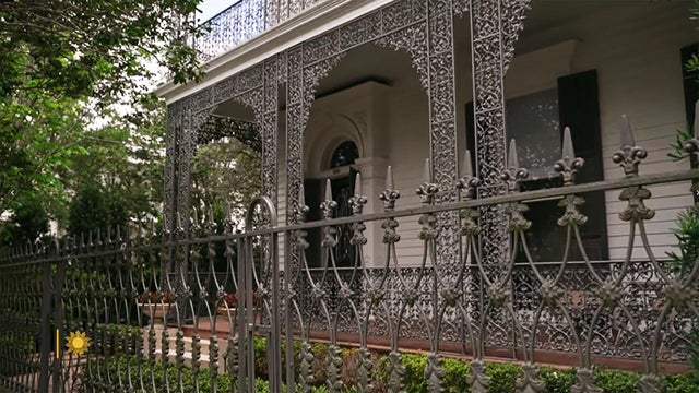 nola-wrought-iron-1920.jpg 