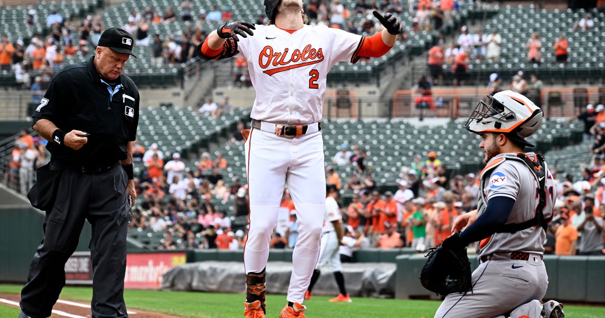 Henderson, Vázquez and Rogers power Baltimore Orioles to a 3-2 win over the Astros