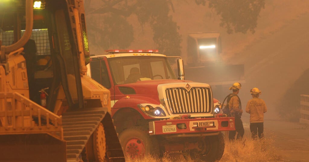 pickett-fire-082525-01.jpg
