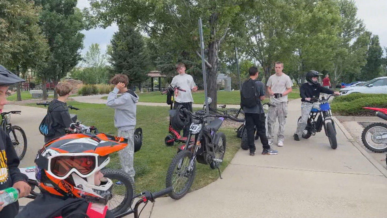 Friends honor Colorado teen killed in car crash with memorial bike ride ...