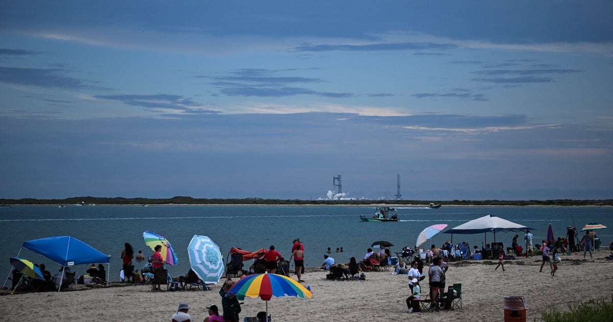 SpaceX prepares for Super Heavy-Starship’s 10th test flight today after previous launch called off