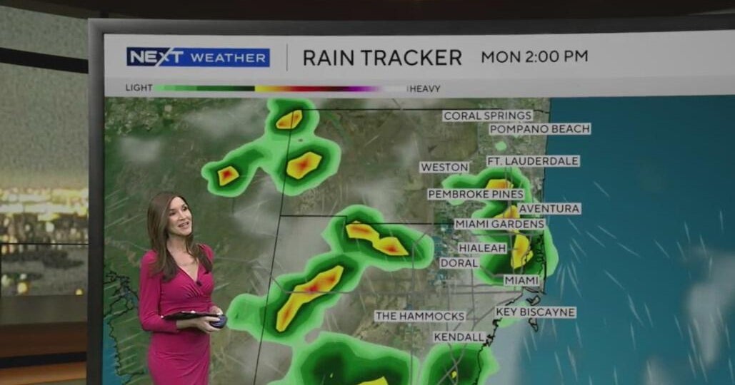 Scattered afternoon showers in South Florida, highs in the low 90s