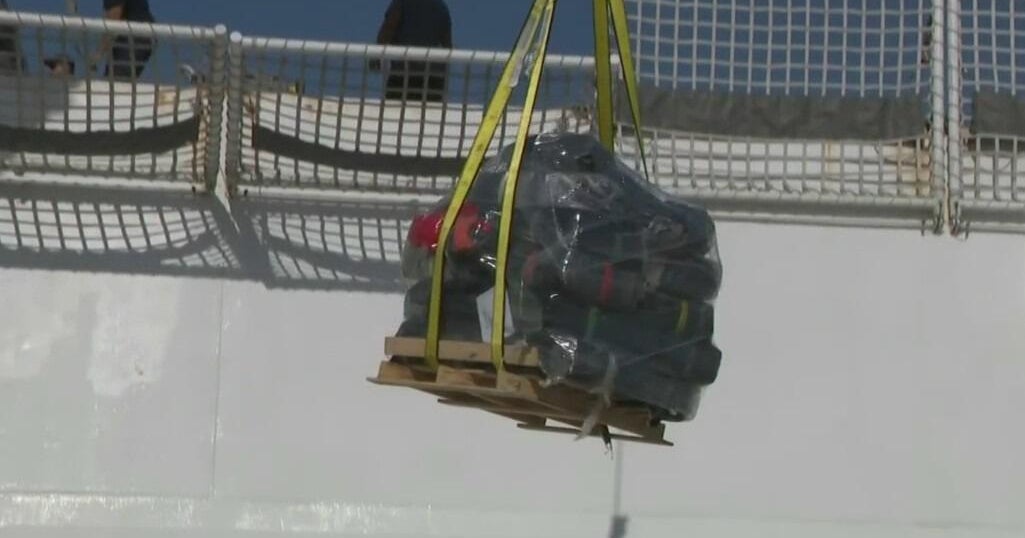 Coast Guard offloads record haul of seized cocaine at Port Everglades