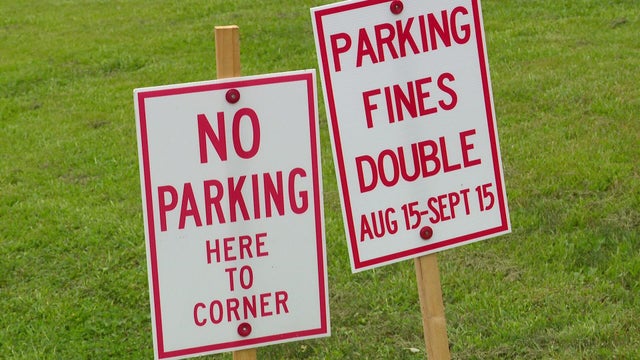 10p-pkg-state-fair-parking-wcco8kme-00-01-0708.jpg 