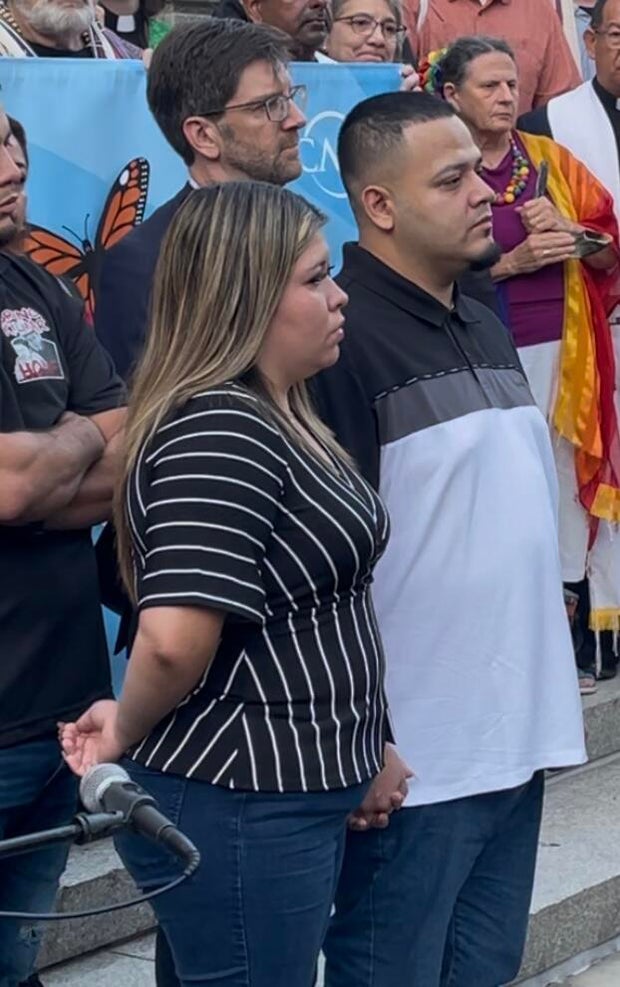 abrego4.jpg 