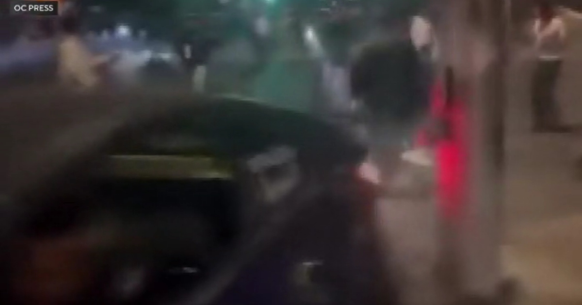 Video shows car crash into group of onlookers during Compton street ...