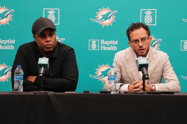 Dolphins Outlook Football