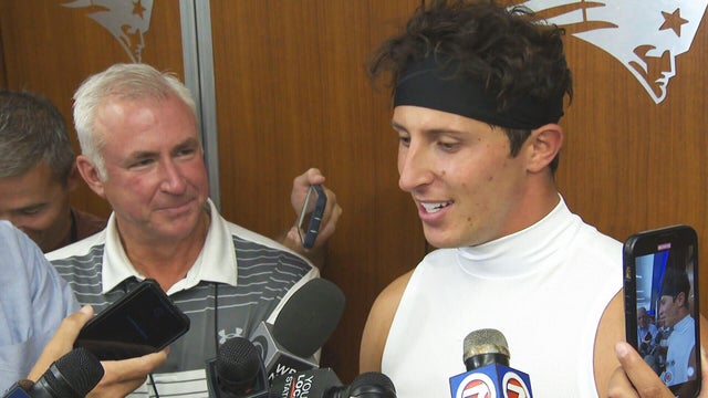 patriots-practice-thu-82825-frame-13831.jpg 