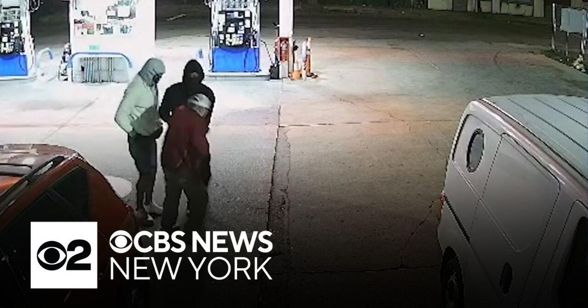 73-year-old gas station attendant robbed at gunpoint in Mount Vernon, N ...