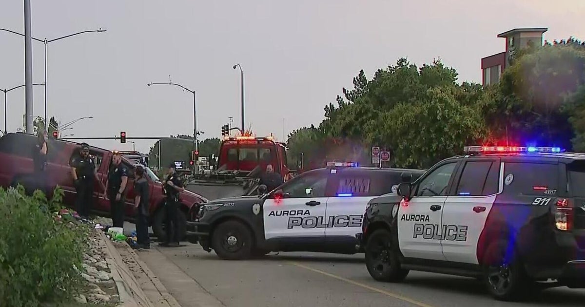 Aurora police chase allegedly stolen SUV and make arrest after rollover ...