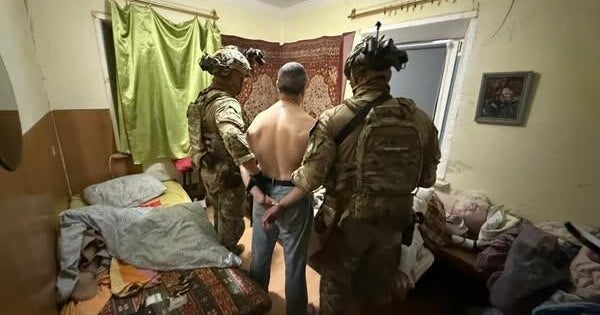 A gun hidden shots that killed a prominent Ukraine politician linked to Russia, said Kyativ