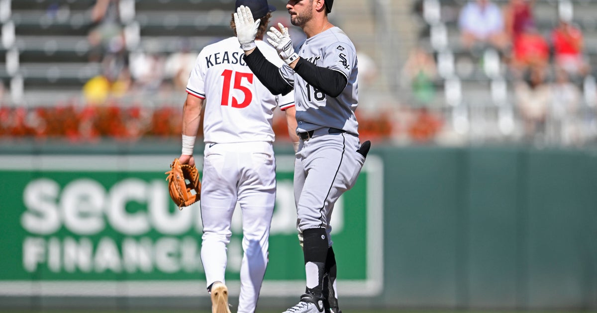 White Sox Rally Past Twins 6-5 in AL Central Battle