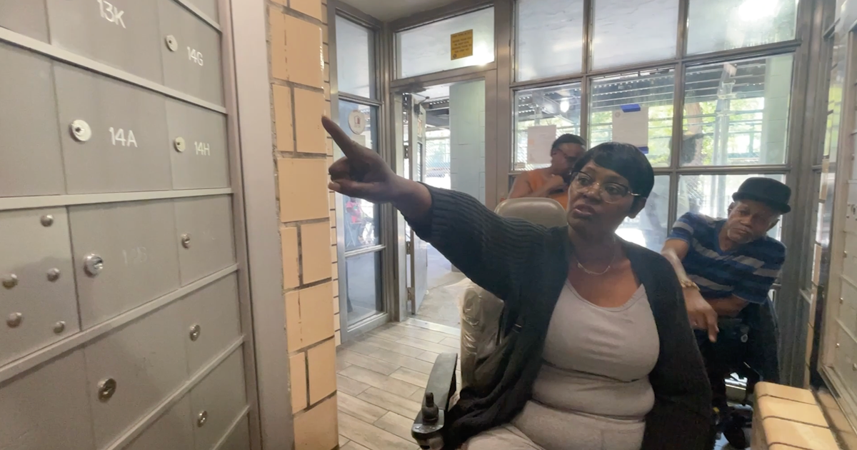 Brooklyn NYCHA residents say broken mailbox left them without reliable mail for months