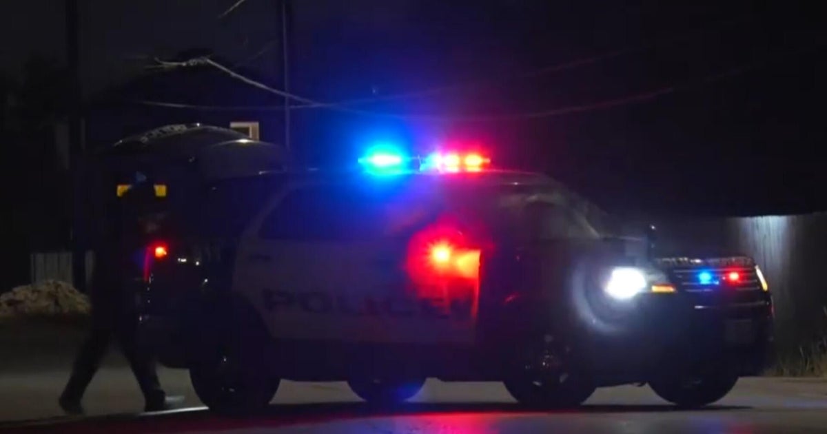 New details in fatal shooting of 11-year-old boy playing "ding dong ditch"