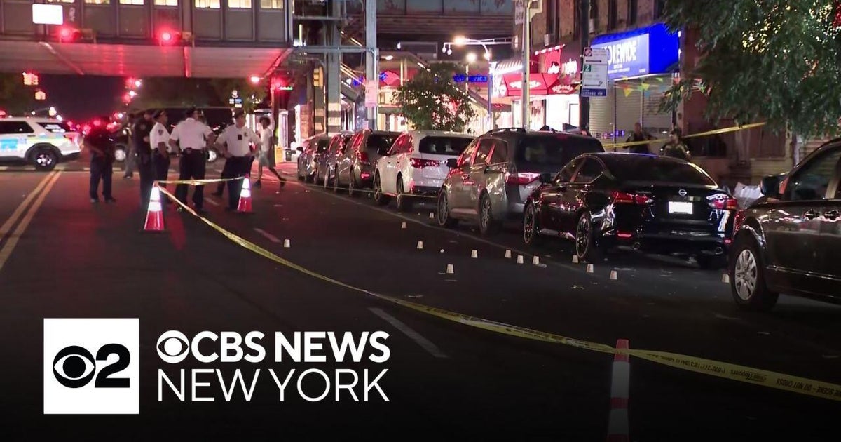 Teenager among 5 charged in deadly Bronx shooting - CBS New York