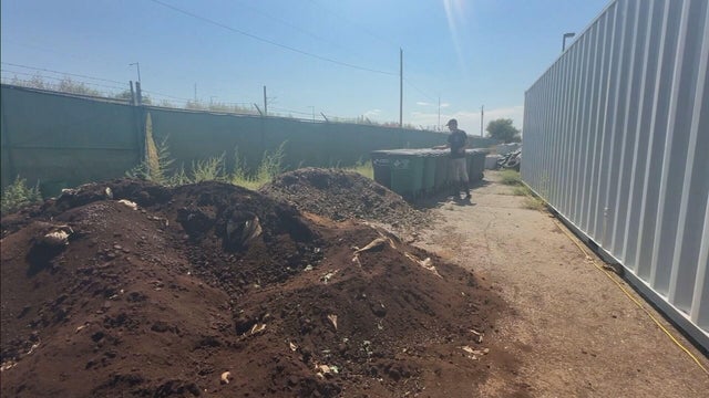 noah-kaplan-compost-colorado.jpg 