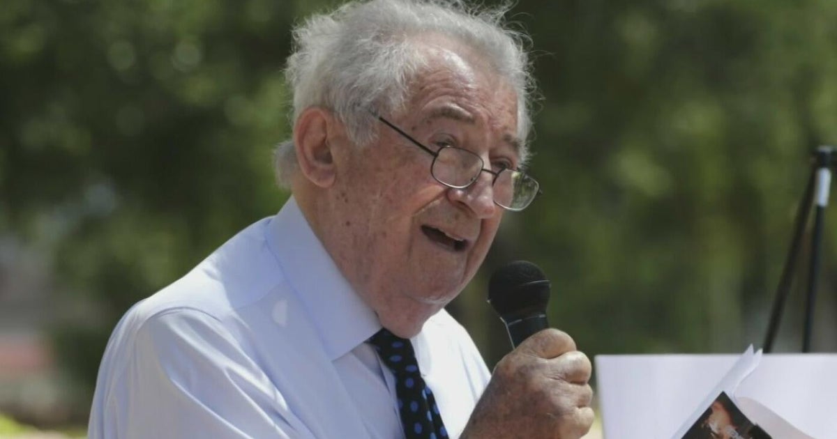 David Schaecter, Holocaust survivor and founder of Miami Beach Holocaust Memorial, dies at 96